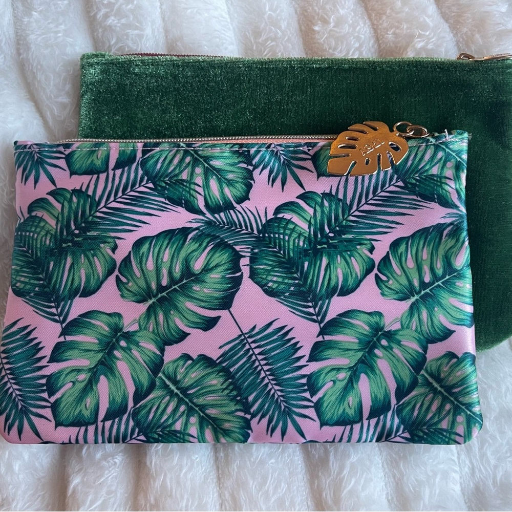 Ipsy makeup bags bundle